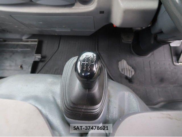 Isuzu ELF TRUCK 2012-12 8626621-16