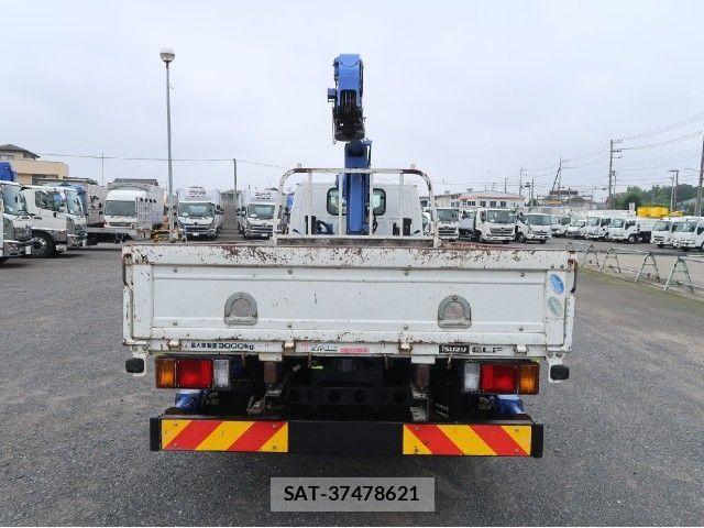 Isuzu ELF TRUCK 2012-12 8626621-5