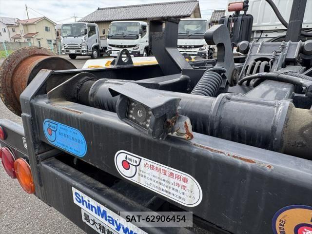 Isuzu ELF TRUCK 2018-07 8626624-14