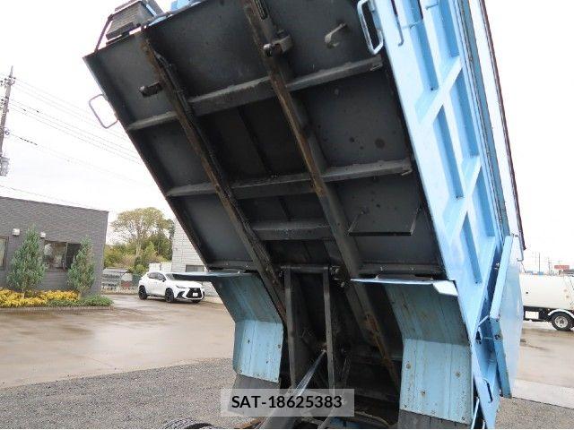 Isuzu ELF TRUCK 2018-02 8626625-10