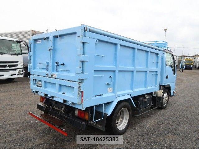 Isuzu ELF TRUCK 2018-02 8626625-2