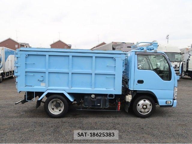 Isuzu ELF TRUCK 2018-02 8626625-7
