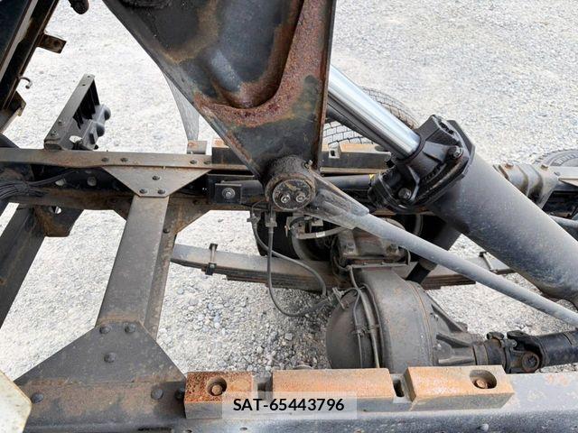Isuzu ELF TRUCK 2013-12 8626633-15