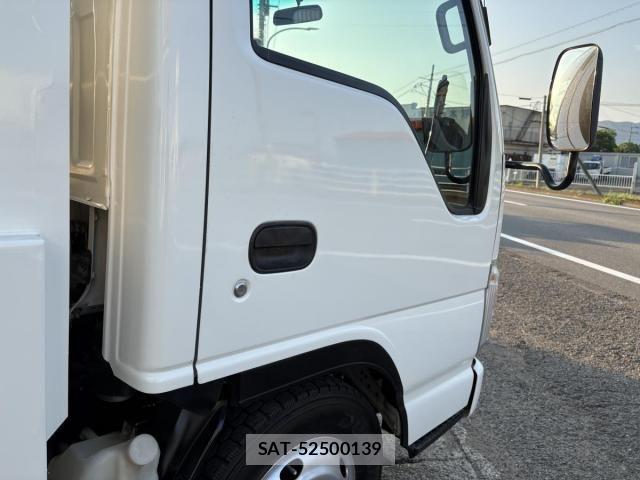 Isuzu ELF TRUCK 2008-09 8626636-17