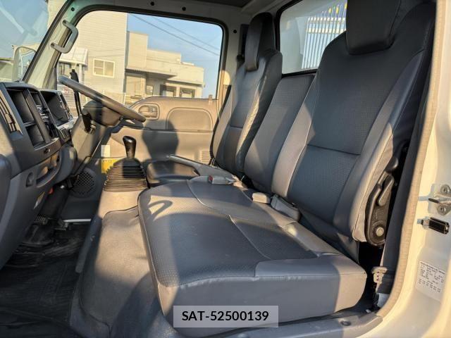 Isuzu ELF TRUCK 2008-09 8626636-6