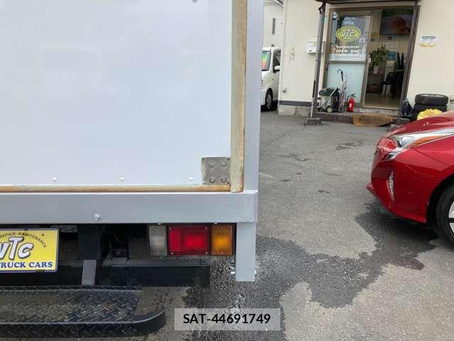 Isuzu ELF TRUCK 2016-01 8626641-15
