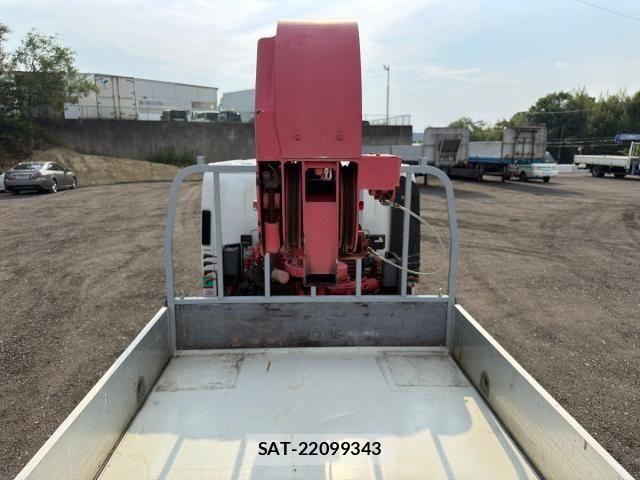 Isuzu ELF TRUCK 2012-01 8626617-23