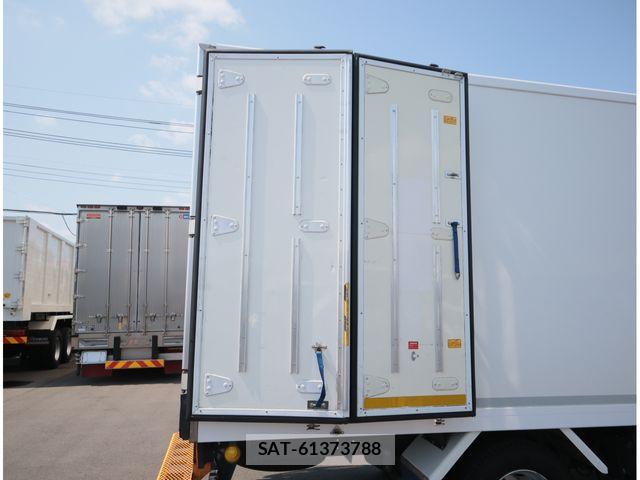 Isuzu ELF TRUCK 2021-04 8626630-13