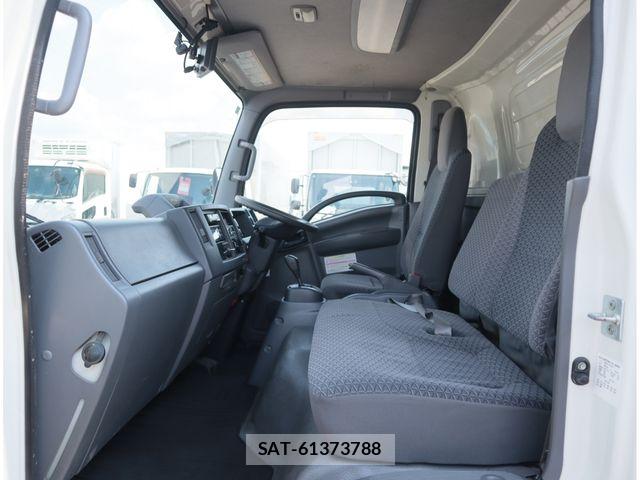 Isuzu ELF TRUCK 2021-04 8626630-26