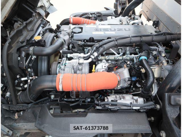 Isuzu ELF TRUCK 2021-04 8626630-29