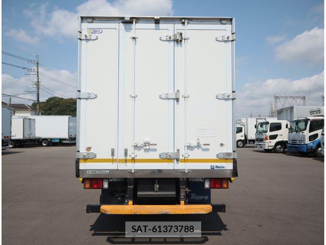 Isuzu ELF TRUCK 2021-04 8626630-3