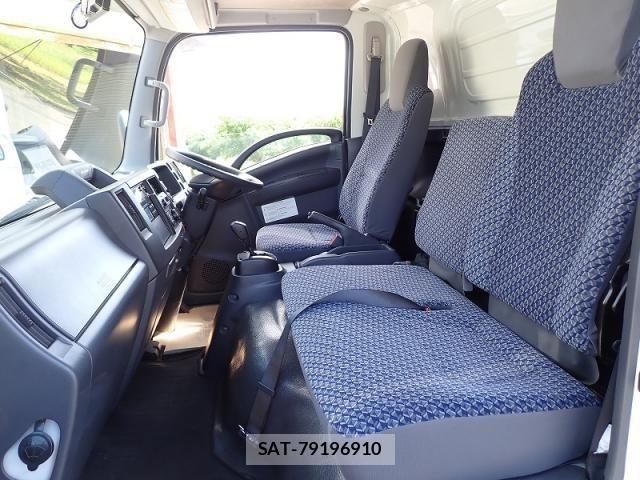 Isuzu ELF TRUCK 2021-06 8626618-13