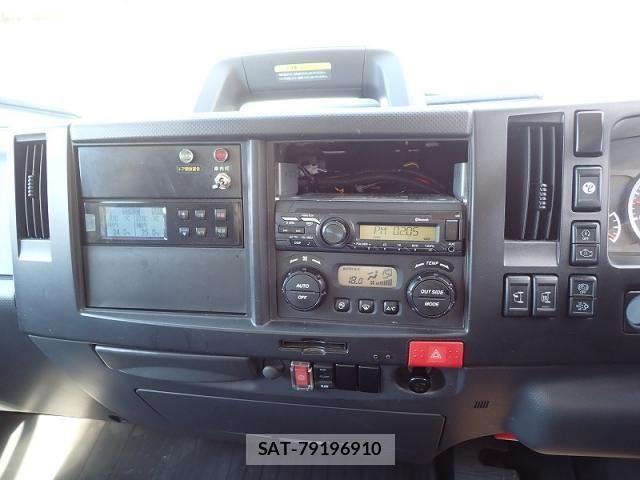 Isuzu ELF TRUCK 2021-06 8626618-16