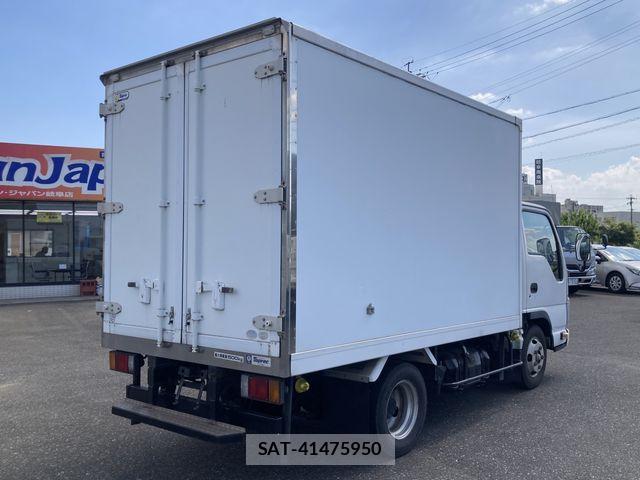 Isuzu ELF TRUCK 2015-05 8626639-24