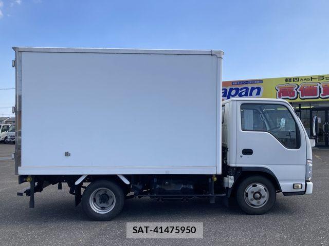 Isuzu ELF TRUCK 2015-05 8626639-25