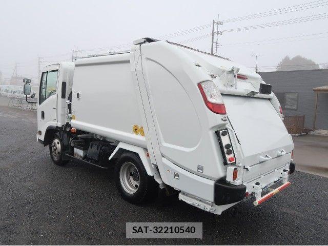 Isuzu ELF TRUCK 2020-02 8626610-3