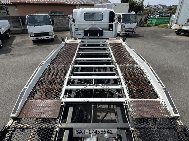 Isuzu ELF TRUCK 2017-10 8626607-14
