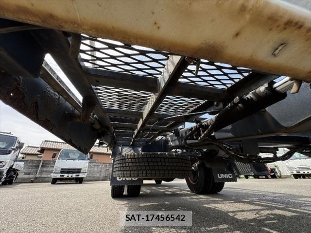 Isuzu ELF TRUCK 2017-10 8626607-24