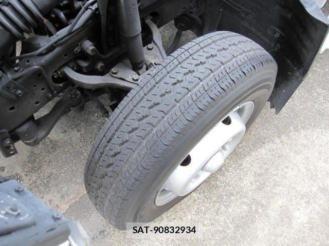 Isuzu ELF TRUCK 1999-02 8626643-16