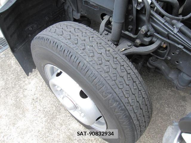 Isuzu ELF TRUCK 1999-02 8626643-17