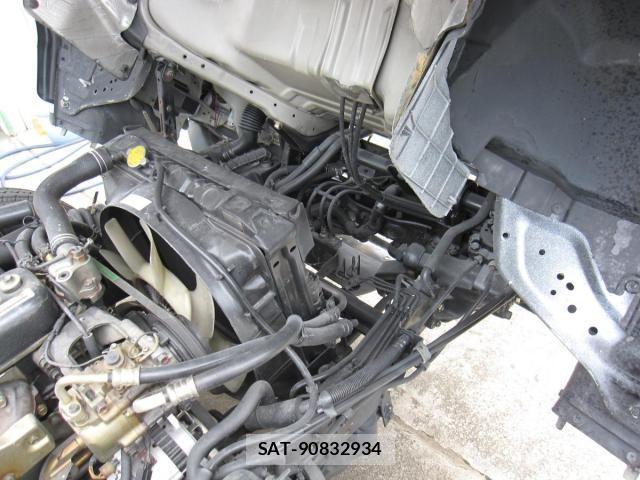Isuzu ELF TRUCK 1999-02 8626643-25