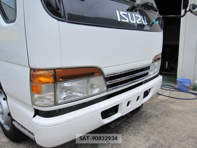 Isuzu ELF TRUCK 1999-02 8626643-2