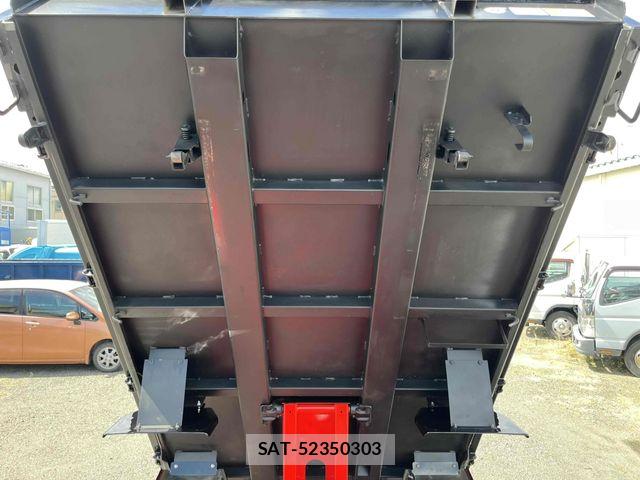 Isuzu ELF TRUCK 2013-12 8626628-16