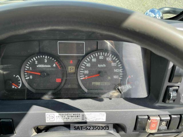 Isuzu ELF TRUCK 2013-12 8626628-21