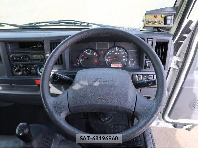 Isuzu ELF TRUCK 2019-03 8626626-26