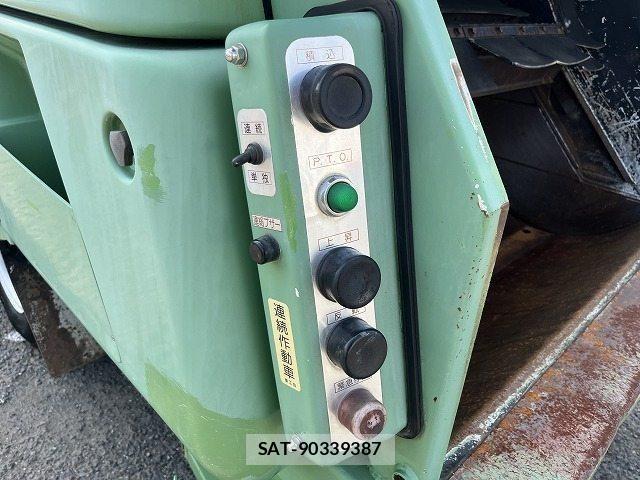 Isuzu ELF TRUCK 2014-01 8626629-11