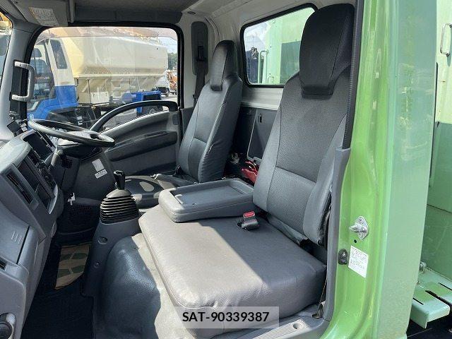 Isuzu ELF TRUCK 2014-01 8626629-16