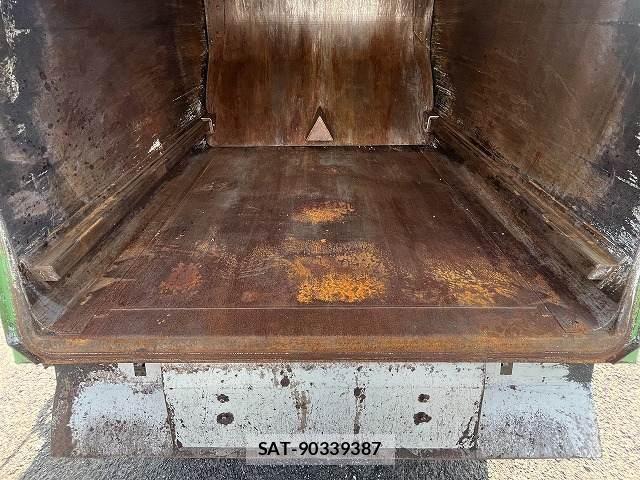 Isuzu ELF TRUCK 2014-01 8626629-7