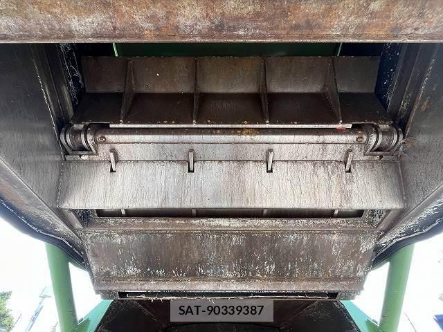 Isuzu ELF TRUCK 2014-01 8626629-8