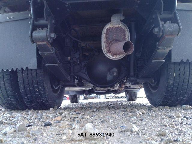 Isuzu ELF TRUCK 2012-12 8626640-23