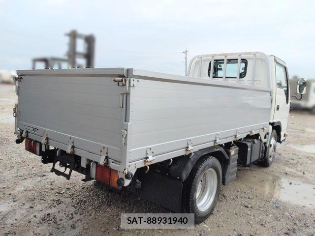 Isuzu ELF TRUCK 2012-12 8626640-2