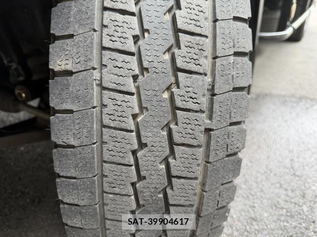 Isuzu ELF TRUCK 2017-02 8626616-14