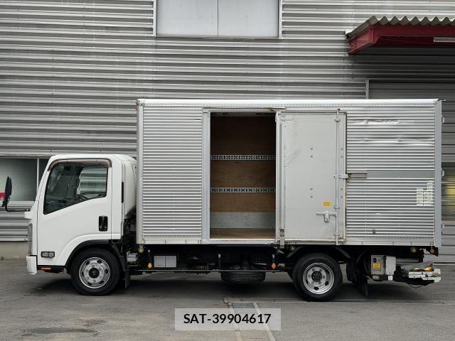 Isuzu ELF TRUCK 2017-02 8626616-2