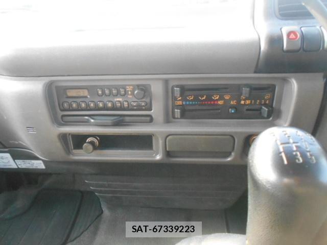 Isuzu ELF TRUCK 2004-06 8626635-16