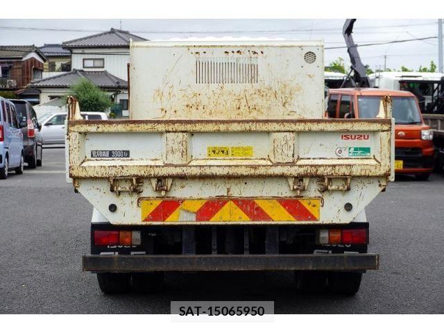 Isuzu ELF TRUCK 2017-07 8626612-3