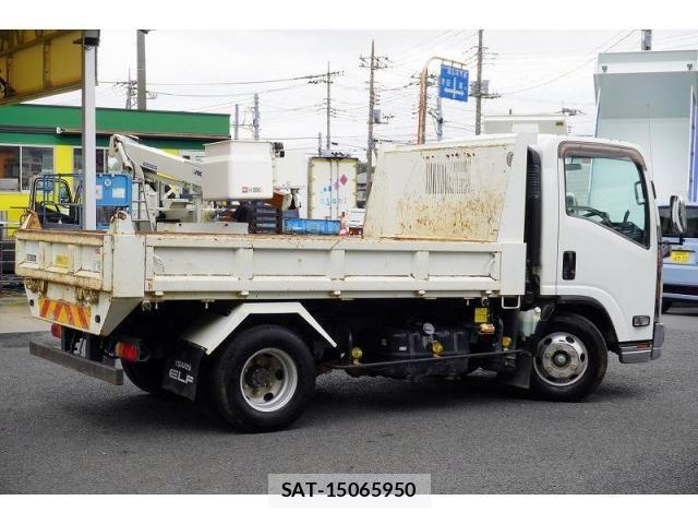 Isuzu ELF TRUCK 2017-07 8626612-7