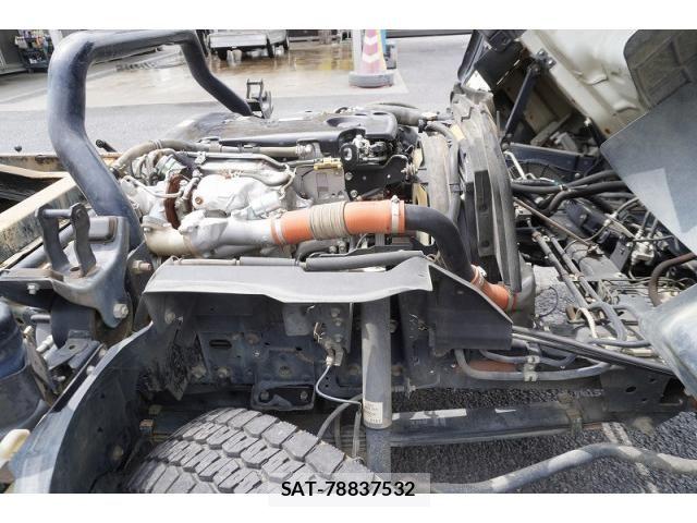 Isuzu ELF TRUCK 2013-11 8626613-14