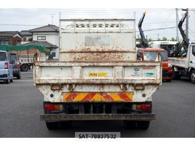 Isuzu ELF TRUCK 2013-11 8626613-3