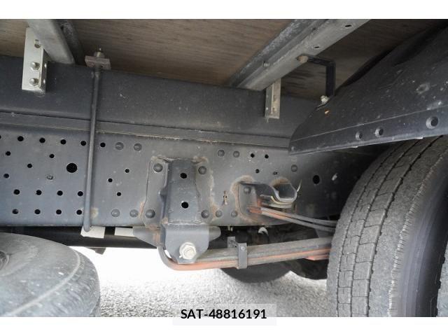 Isuzu ELF TRUCK 2021-08 8626611-11