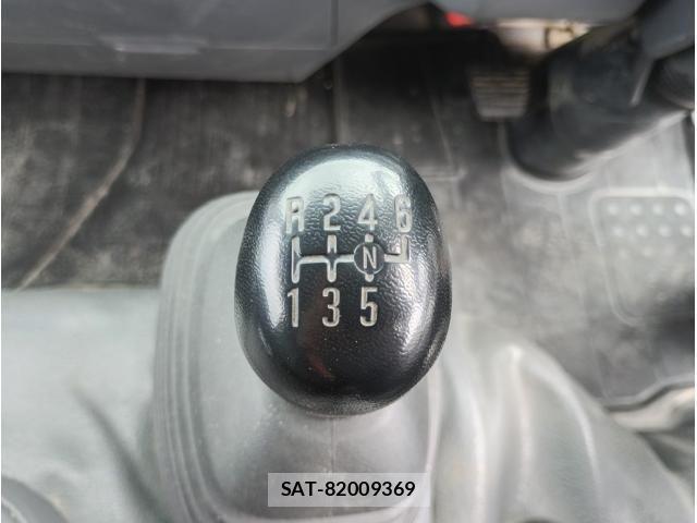Isuzu ELF TRUCK 2018-08 8626615-22