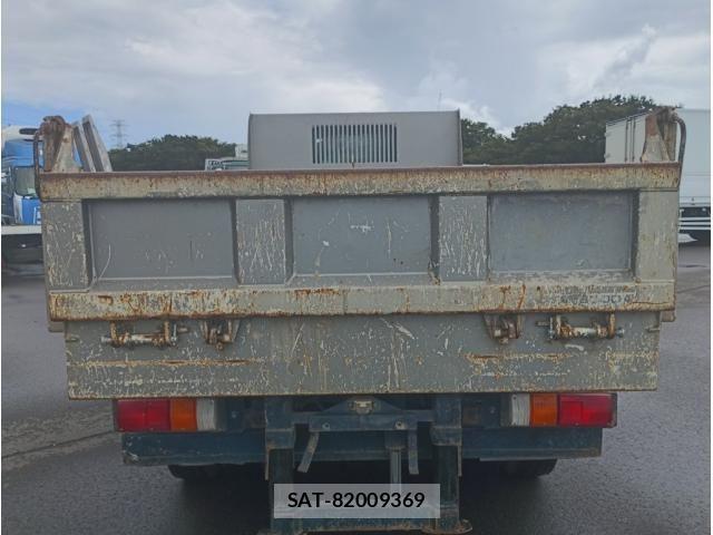 Isuzu ELF TRUCK 2018-08 8626615-4