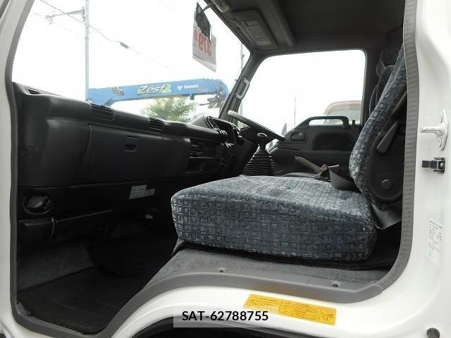 Isuzu ELF TRUCK 2006-05 8658926-14
