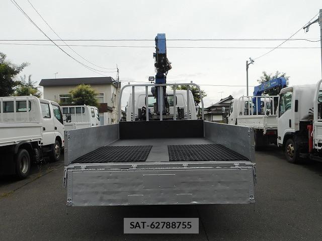 Isuzu ELF TRUCK 2006-05 8658926-8