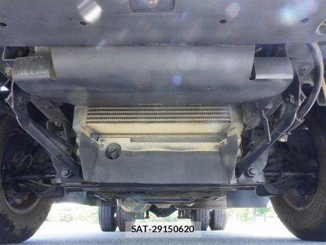 Isuzu ELF TRUCK 2012-11 8666093-21