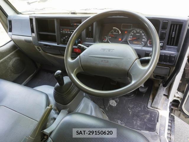 Isuzu ELF TRUCK 2012-11 8666093-2