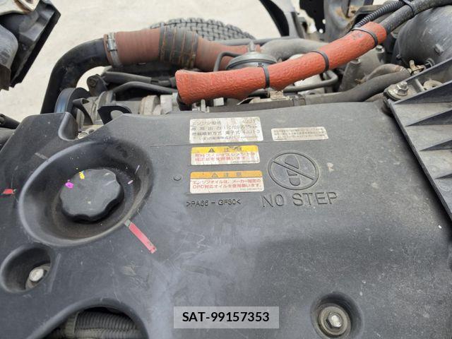 Isuzu ELF TRUCK 2009-03 8666095-27